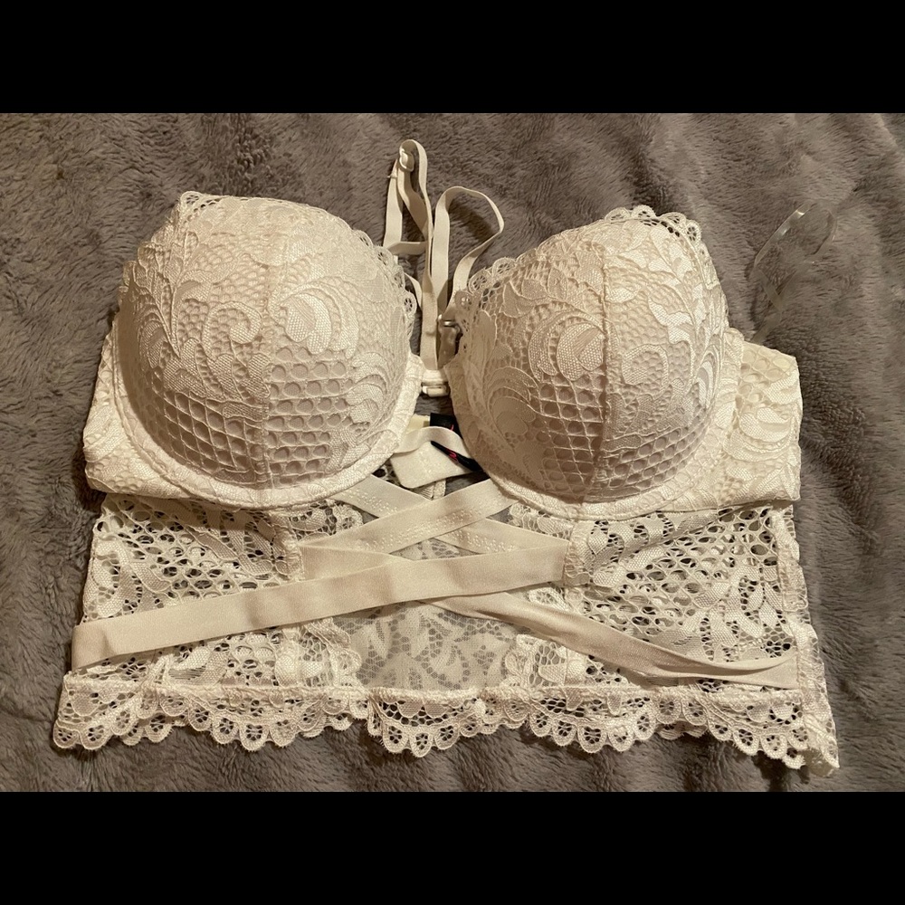 Like New LaSenza bra top